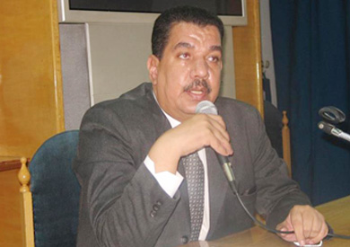 الدكتور أسامة فراج